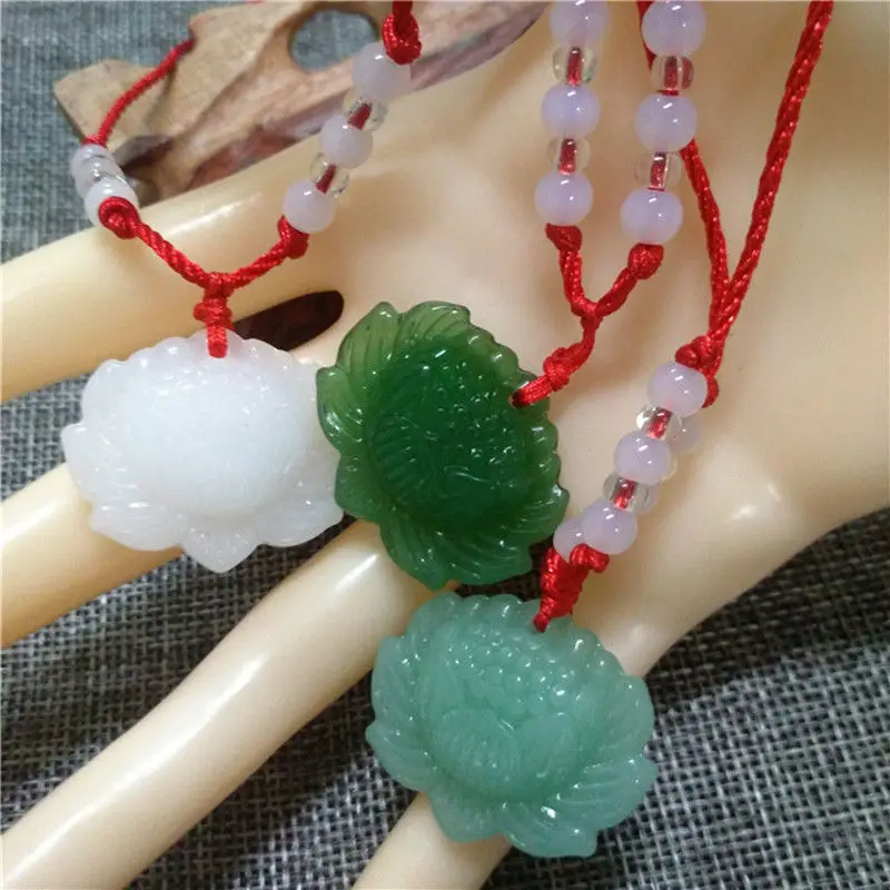 Natural Green Jade Lotus Penda - Women Accessories For Hand recension och pris