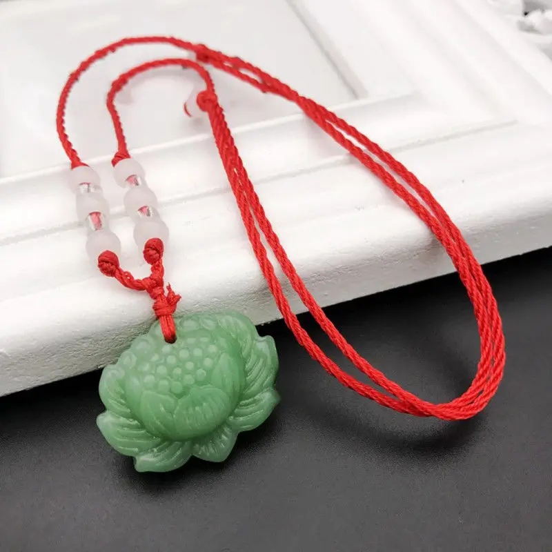 Natural Green Jade Lotus Penda - Women Accessories For Hand recension och pris