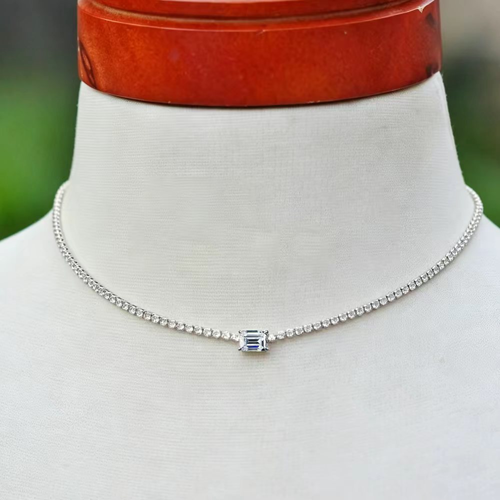 Zambian Emerald Cut Moissanite - Layered Necklace Set recension och pris