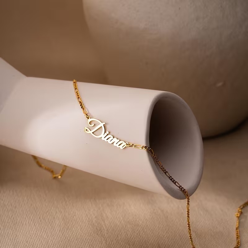 Customized Figaro Chain Neckla - Women Accessories Gift Box recension och pris